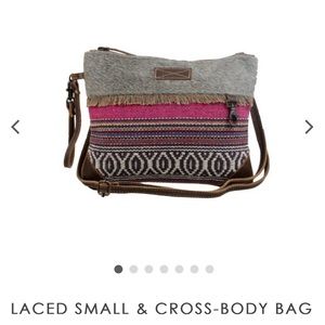 Myra crossbody bag